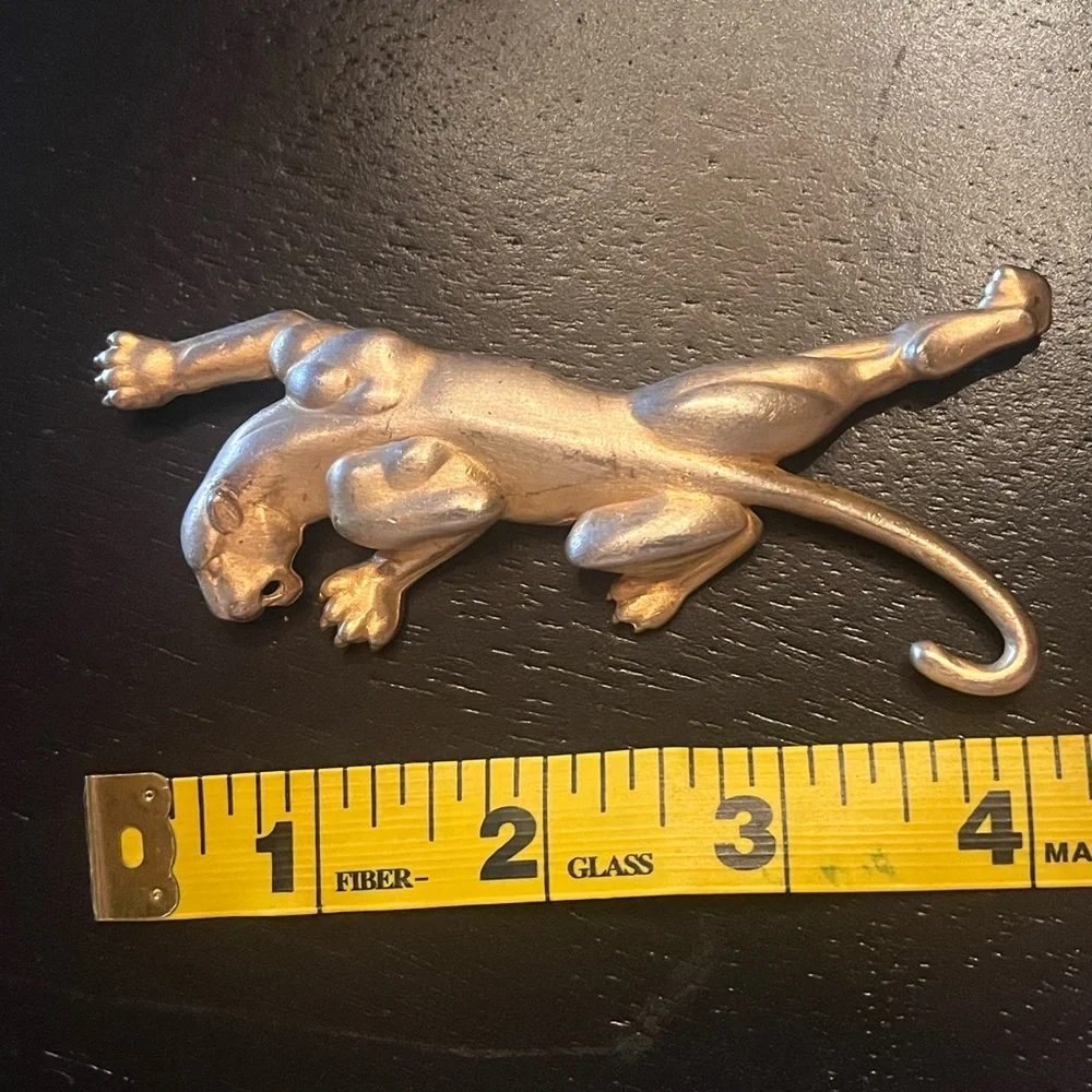 Vintage Matte Goldtone Climbing Panther Brooch JJ Jonette Jewelry 1986
